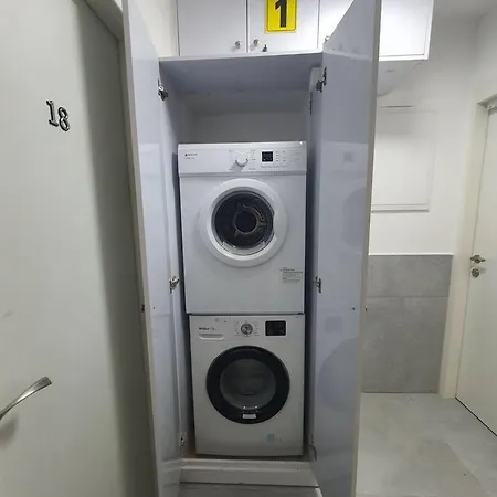 Ryo 22 דירה במלון בוטיק 2 דקות מטיילת בת ים Exterior photo