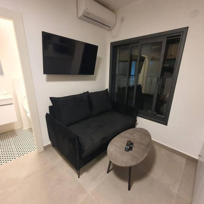 Ryo 22 דירה במלון בוטיק 2 דקות מטיילת Appartement